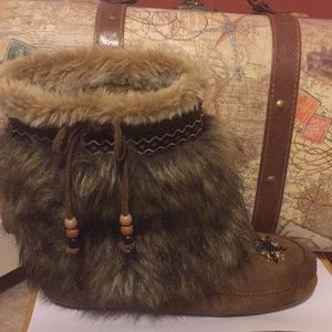 Minnetonka moccasin bootie